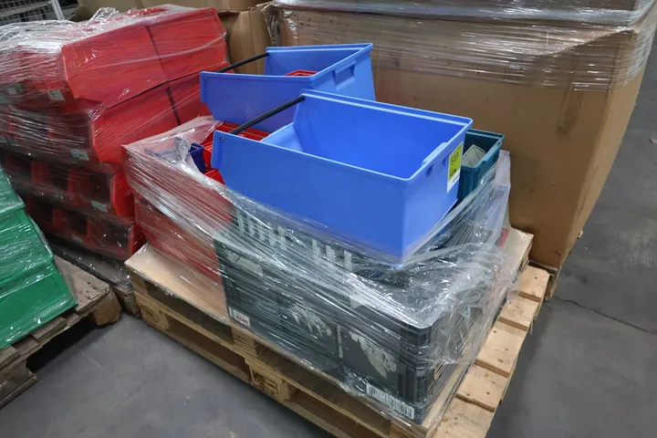 1 x Palette Konvolut Lagerboxen